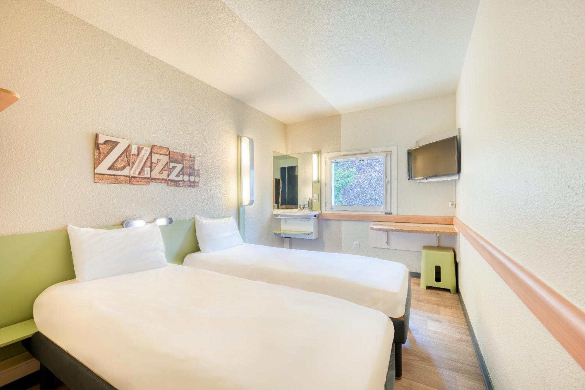 Ibis Budget Versailles - Трап Екстер'єр фото
