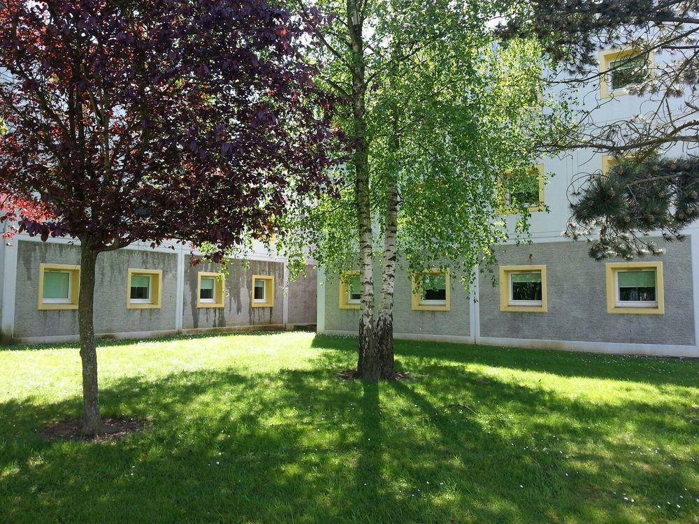 Ibis Budget Versailles - Трап Екстер'єр фото